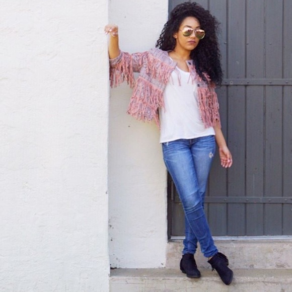 Pink Collarless Tweed Jacket With Fringe Detail - Picture 3 of 7